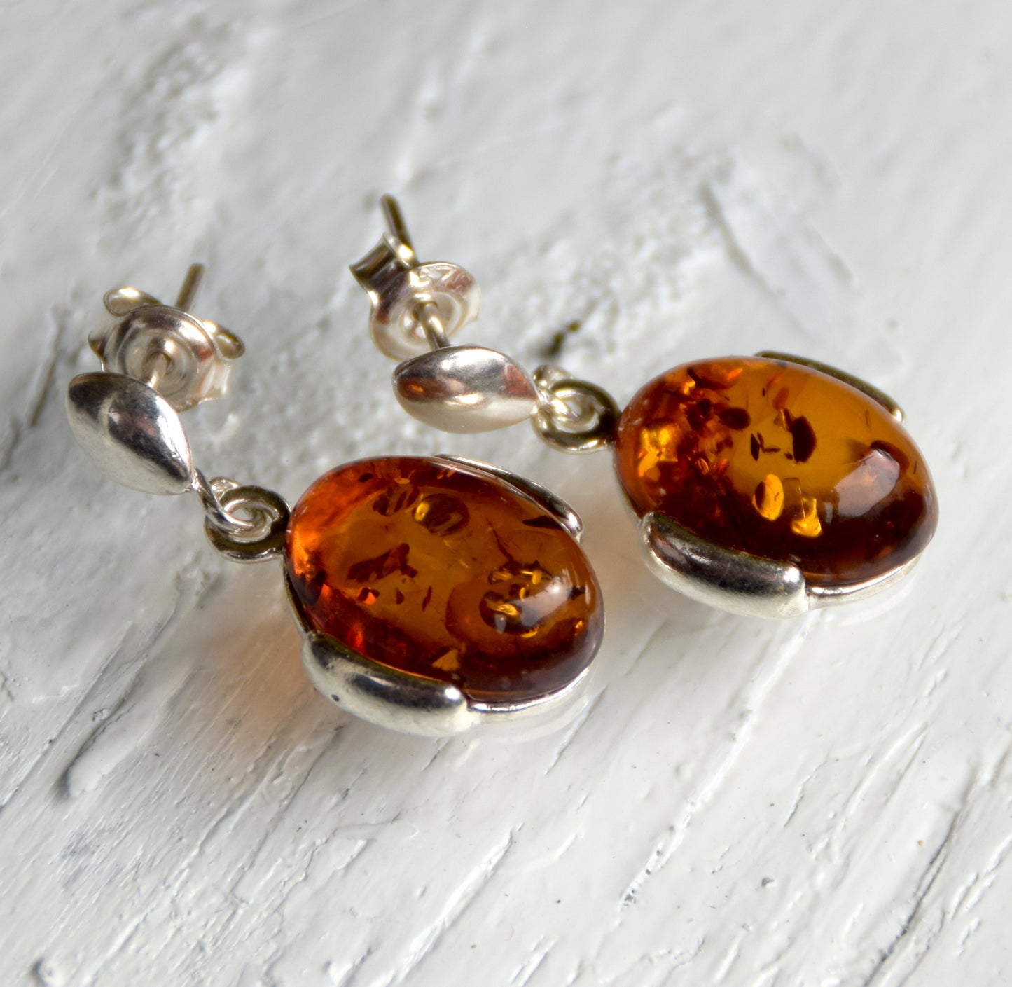 MJ Baltica, earrings, Baltic natural amber, 925 silver classic, handcrafted, BK204