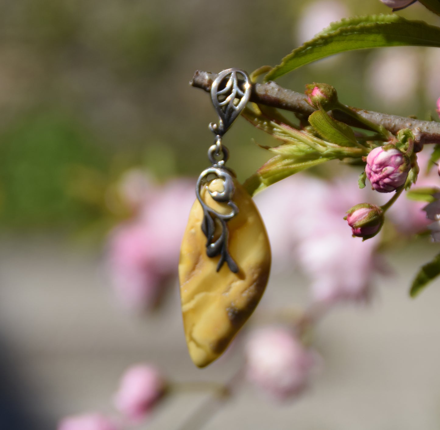 MJ Baltica, ciondolo, Ambra naturale Baltica, Argento 925, unico, irregolare, unisex, artigianale, BW228