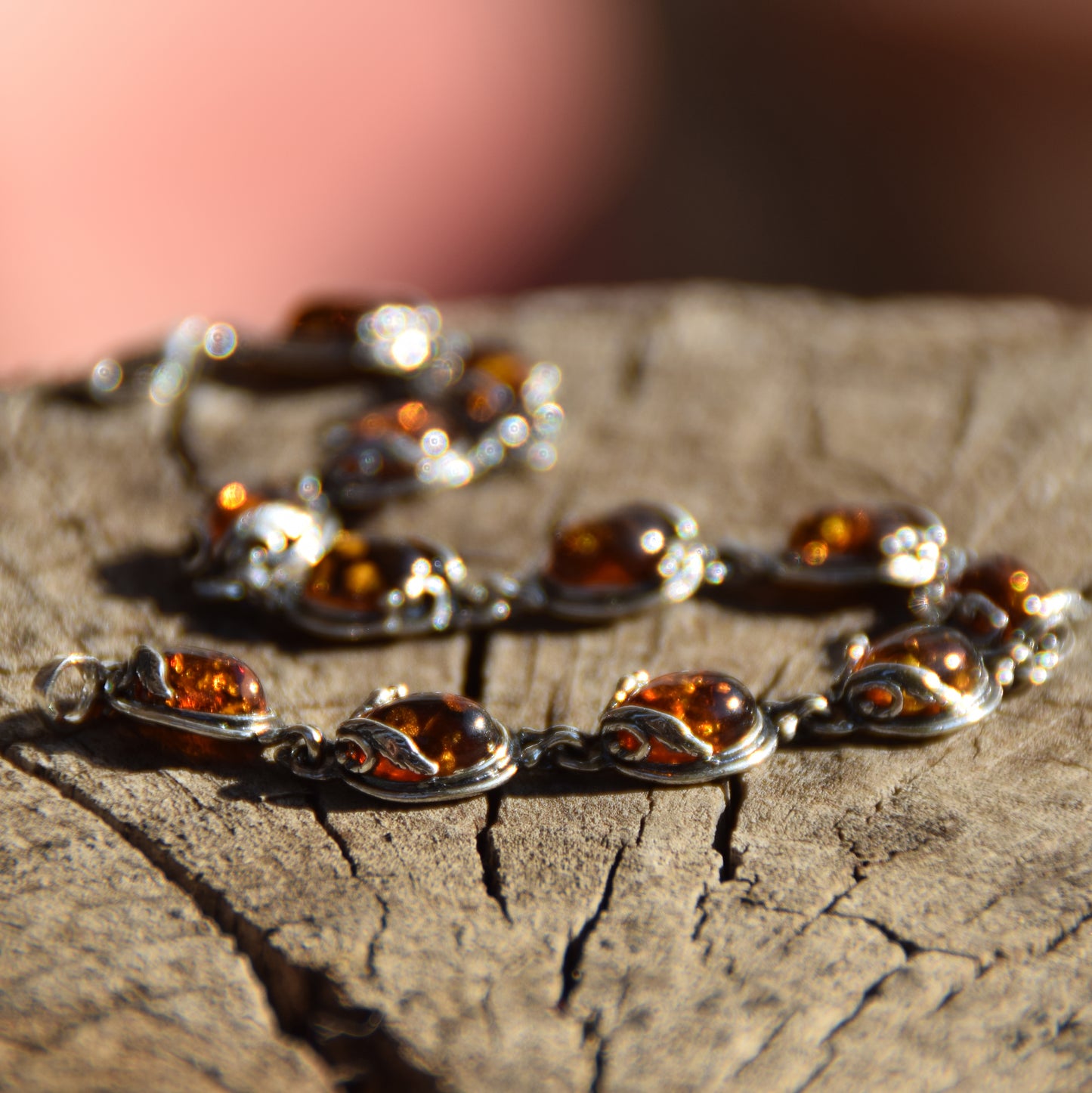 Elegantes Armband im Vintage-Stil aus Cognac-farbenem Naturbernstein und 925er Silber, MJ Baltica, BB004