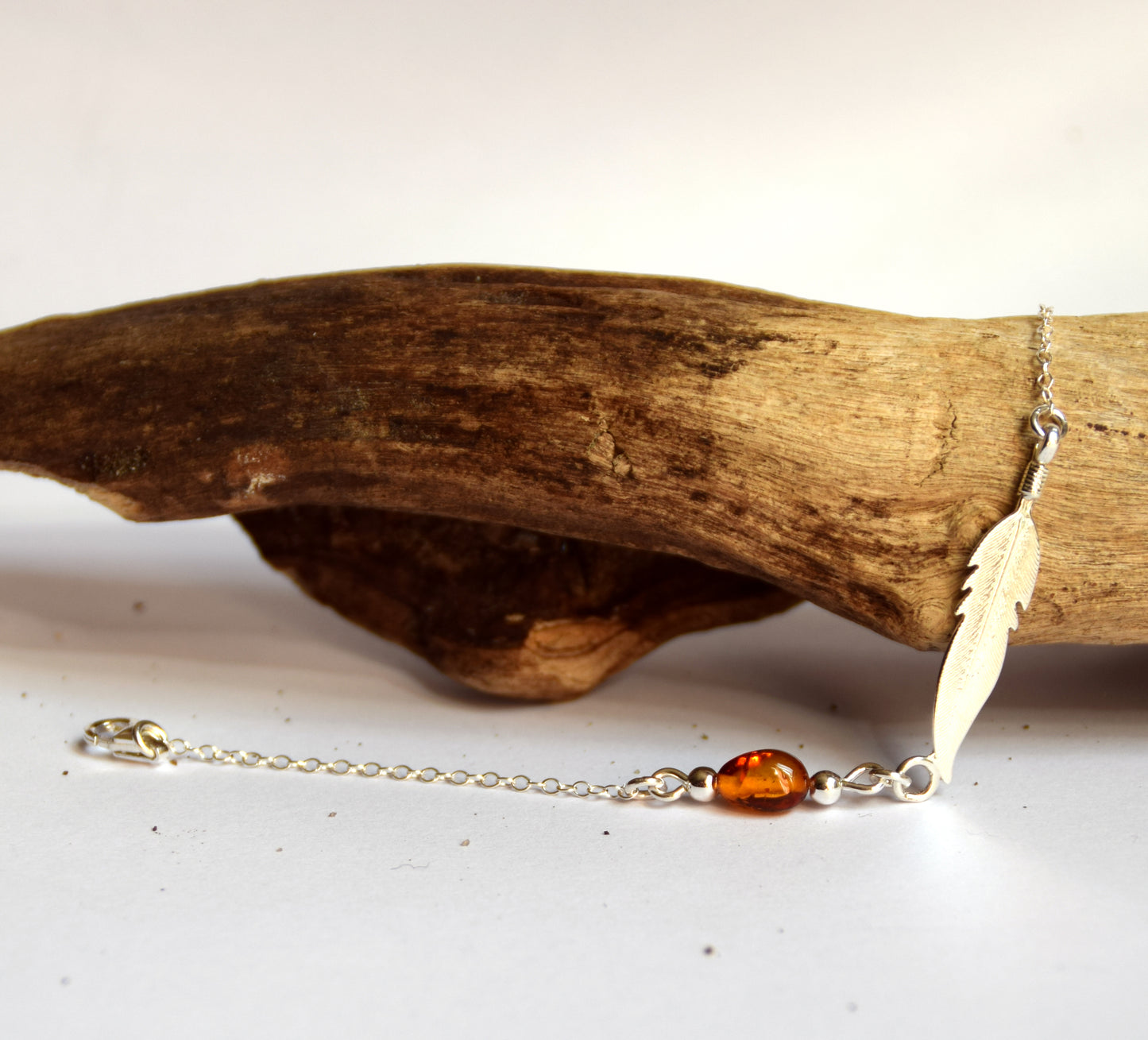 MJ Baltica, bracelet, natural Baltic amber, 925 silver, feather, delicate, elegant, BB005