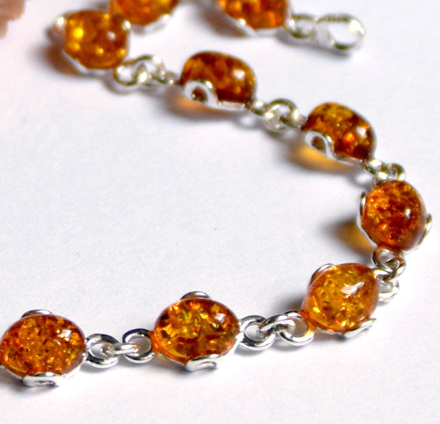 MJ Baltica, bracelet, natural Baltic amber, 925 silver, drops of light, light chain BB008