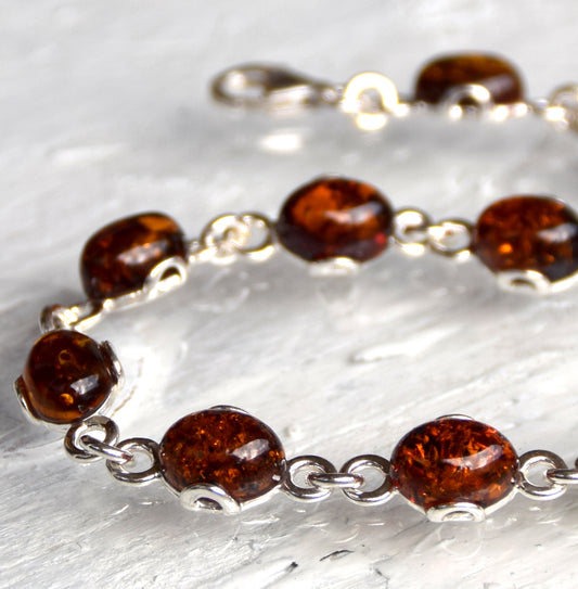 MJ Baltica, bracelet, natural Baltic amber, 925 silver, drops of light, light chain BB008