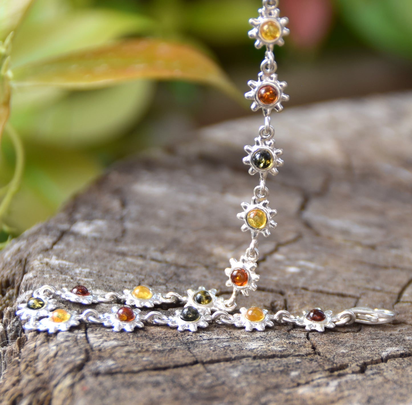 Bright floral style bracelet in natural Baltic Amber and 925 Silver, MJ Baltica, BB015