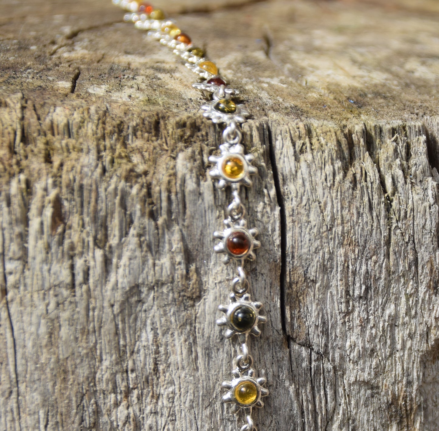 Bright floral style bracelet in natural Baltic Amber and 925 Silver, MJ Baltica, BB015