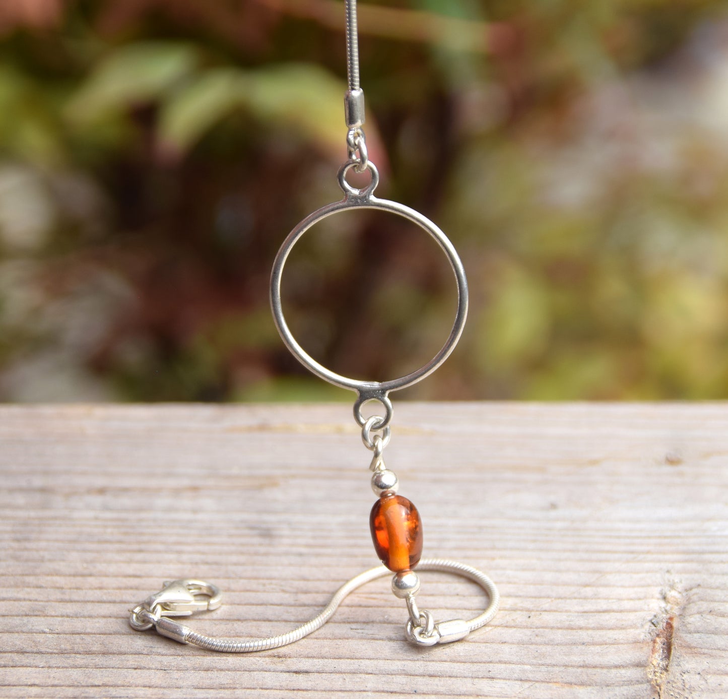 Delicato bracciale in Ambra naturale color cognac e Argento 925, MJ Baltica, BB020