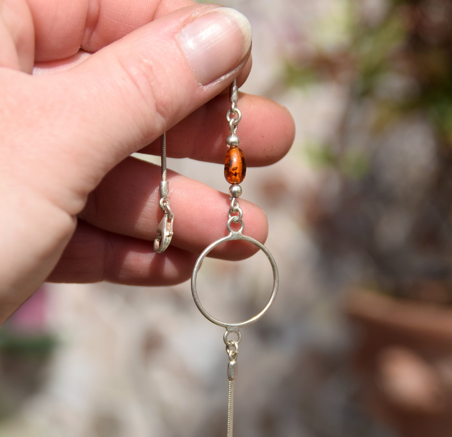 Delicato bracciale in Ambra naturale color cognac e Argento 925, MJ Baltica, BB020