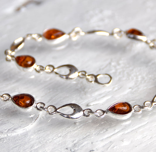 MJ Baltica, bracelet, natural Baltic amber, 925 silver, cognac, elegant, drop, BB023