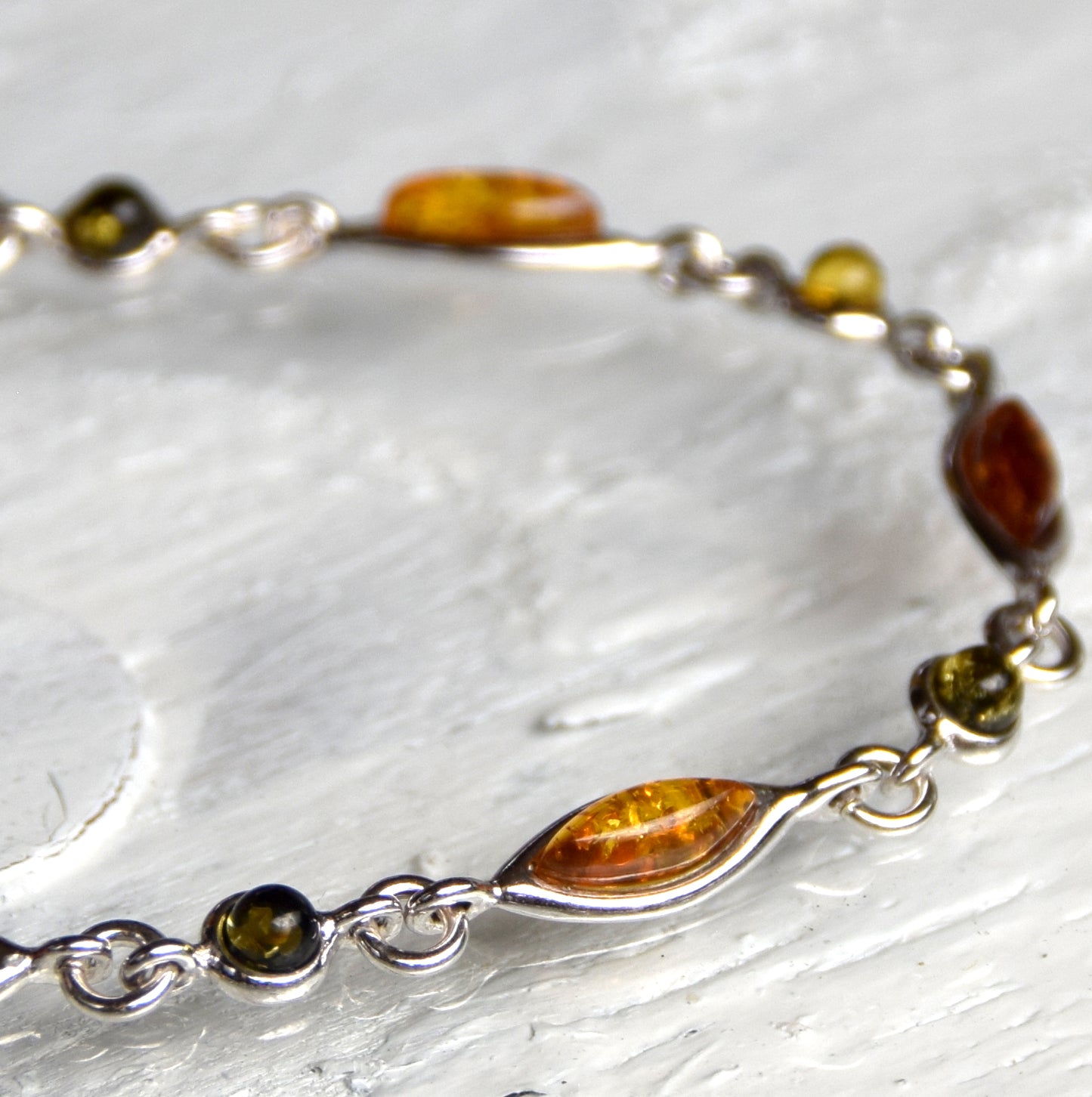 MJ Baltica, bracelet, natural Baltic amber, 925 silver, multi color, elegant, handcrafted, BB024