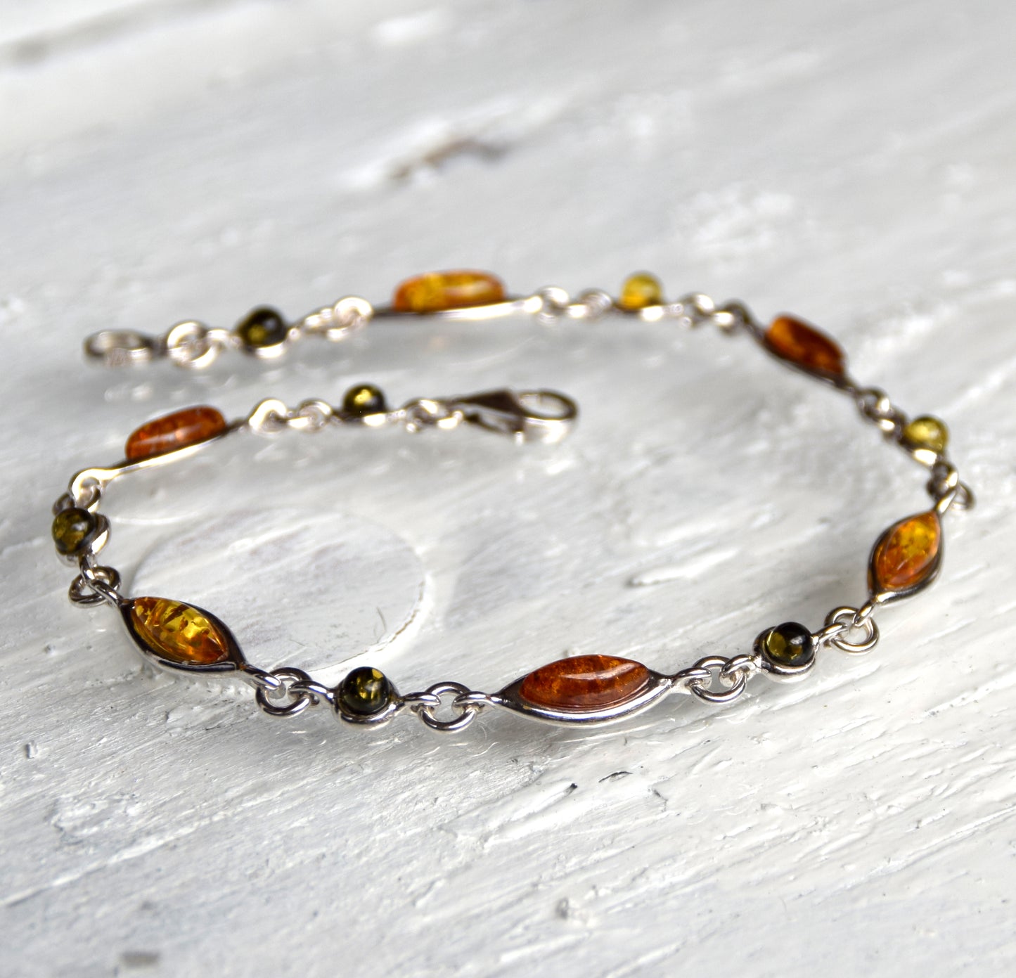 MJ Baltica, bracelet, natural Baltic amber, 925 silver, multi color, elegant, handcrafted, BB024