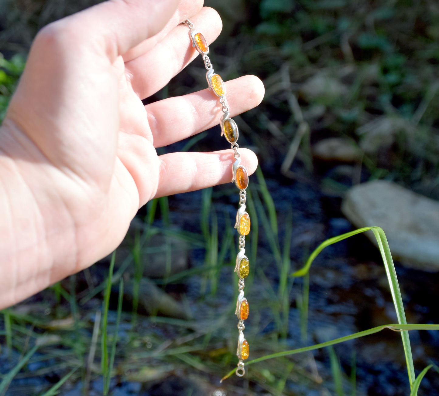 MJ Baltica, bracelet, natural Baltic amber, 925 silver, luminous, elegant, handcrafted, multicolored, BB032