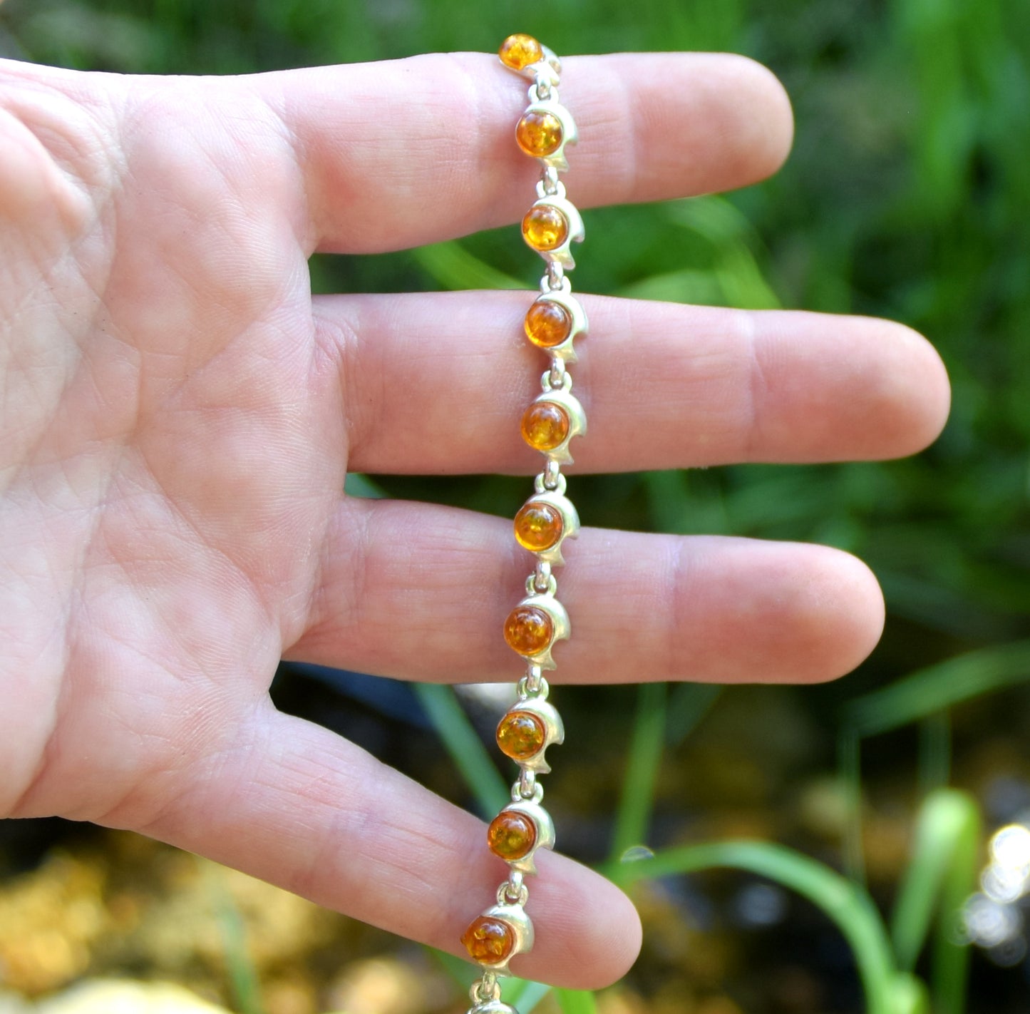 MJ Baltica, bracelet, natural Baltic amber, 925 silver, bright, elegant, handcrafted, cognac, BB037