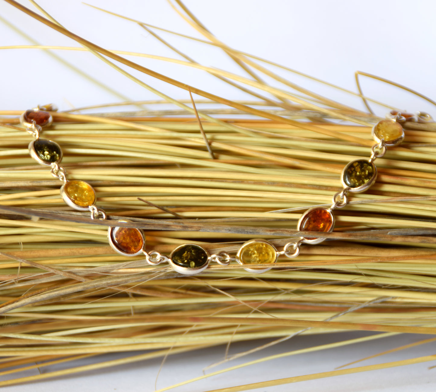 MJ Baltica, bracelet, natural Baltic amber, 925 silver, bright, elegant, handcrafted, multicolor, BB041