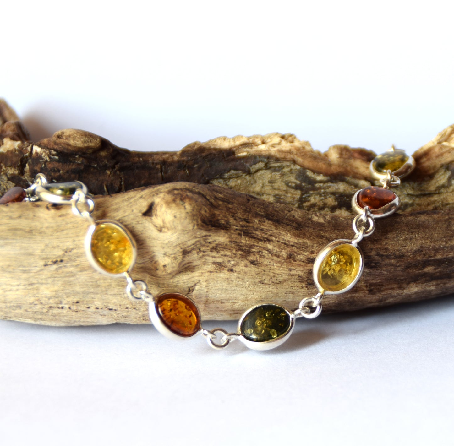 MJ Baltica, bracelet, natural Baltic amber, 925 silver, bright, elegant, handcrafted, multicolor, BB041