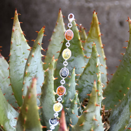 MJ Baltica, bracciale, Ambra naturale Baltica, Argento 925, luminoso, elegante, artigianale, multicolor, BB041