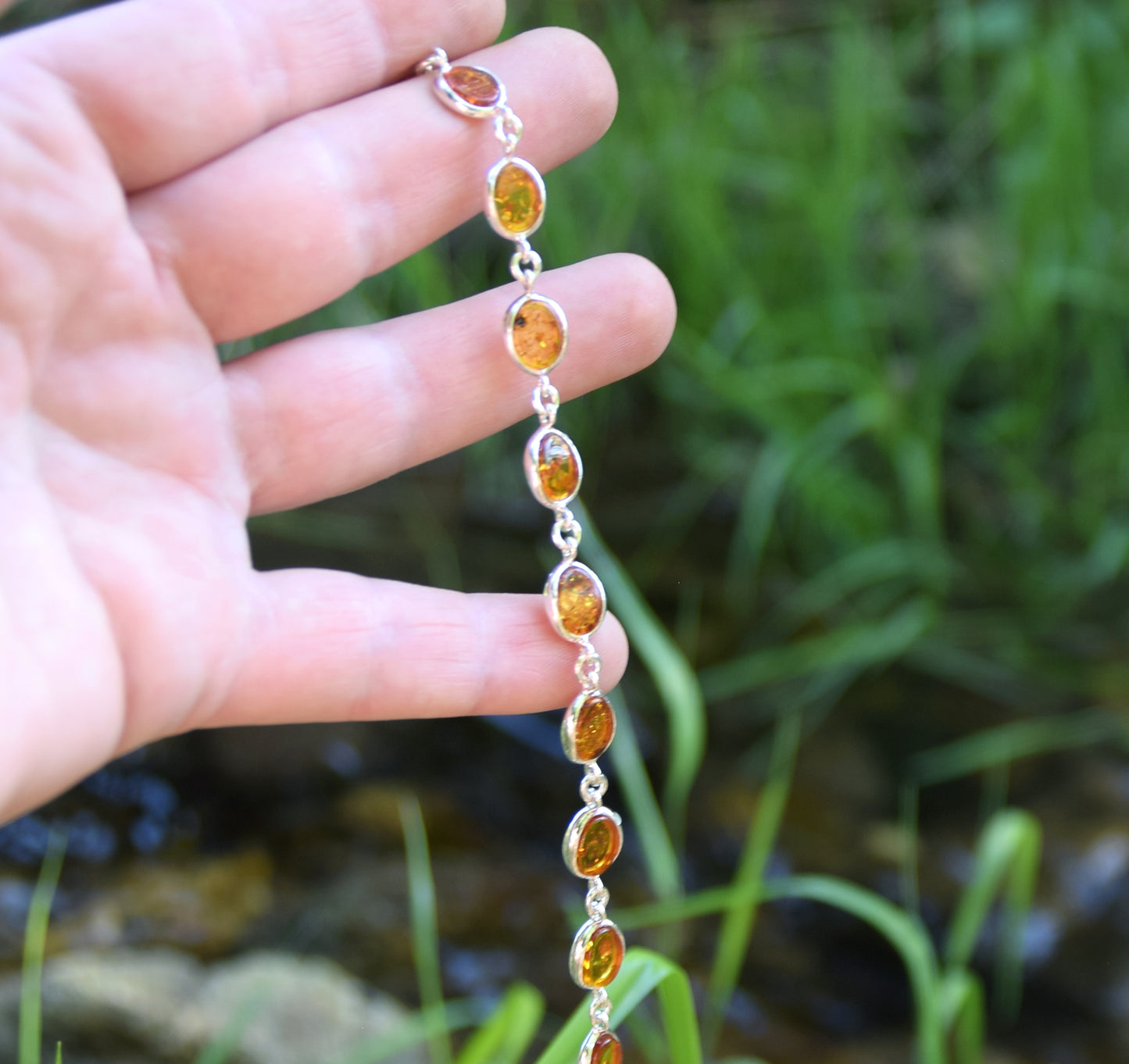 MJ Baltica, bracelet, natural Baltic amber, 925 silver, bright, elegant, handcrafted, cognac, BB042