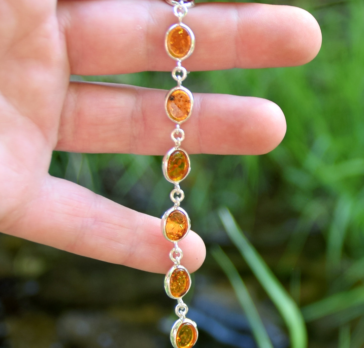 MJ Baltica, bracelet, natural Baltic amber, 925 silver, bright, elegant, handcrafted, cognac, BB042