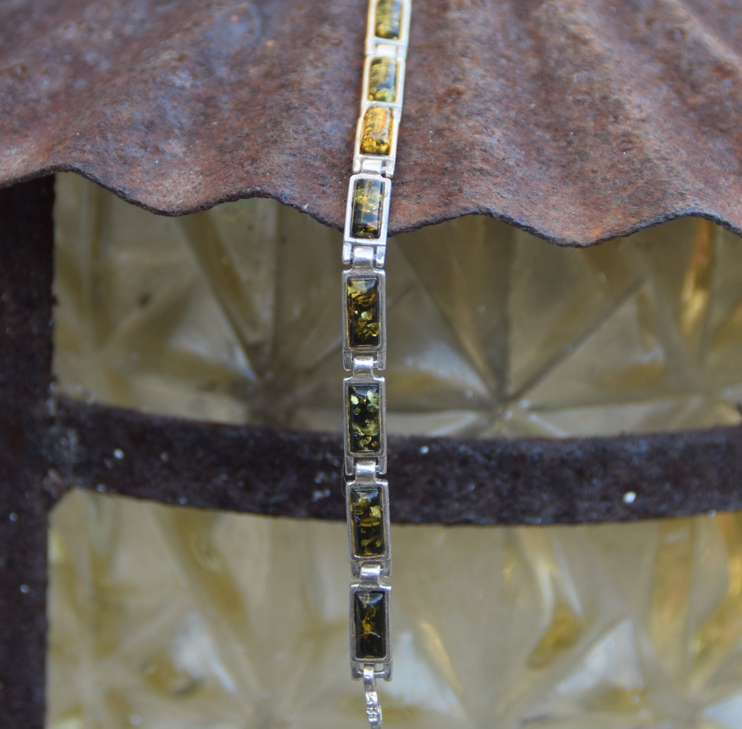 Linear bracelet in an essential style created with natural Baltic Amber, 925 Silver, MJ Baltica, BB049