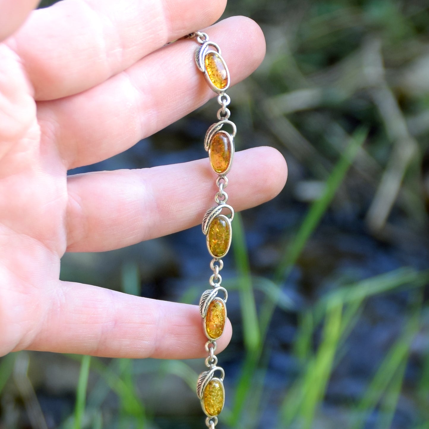 MJ Baltica, bracelet, natural Baltic amber, 925 silver, bright, elegant, handcrafted, cognac, vintage, BB054