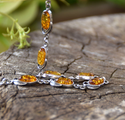 Elegante bracciale stile vintage in Ambra naturale color cognac e Argento 925, MJ Baltica, BB054