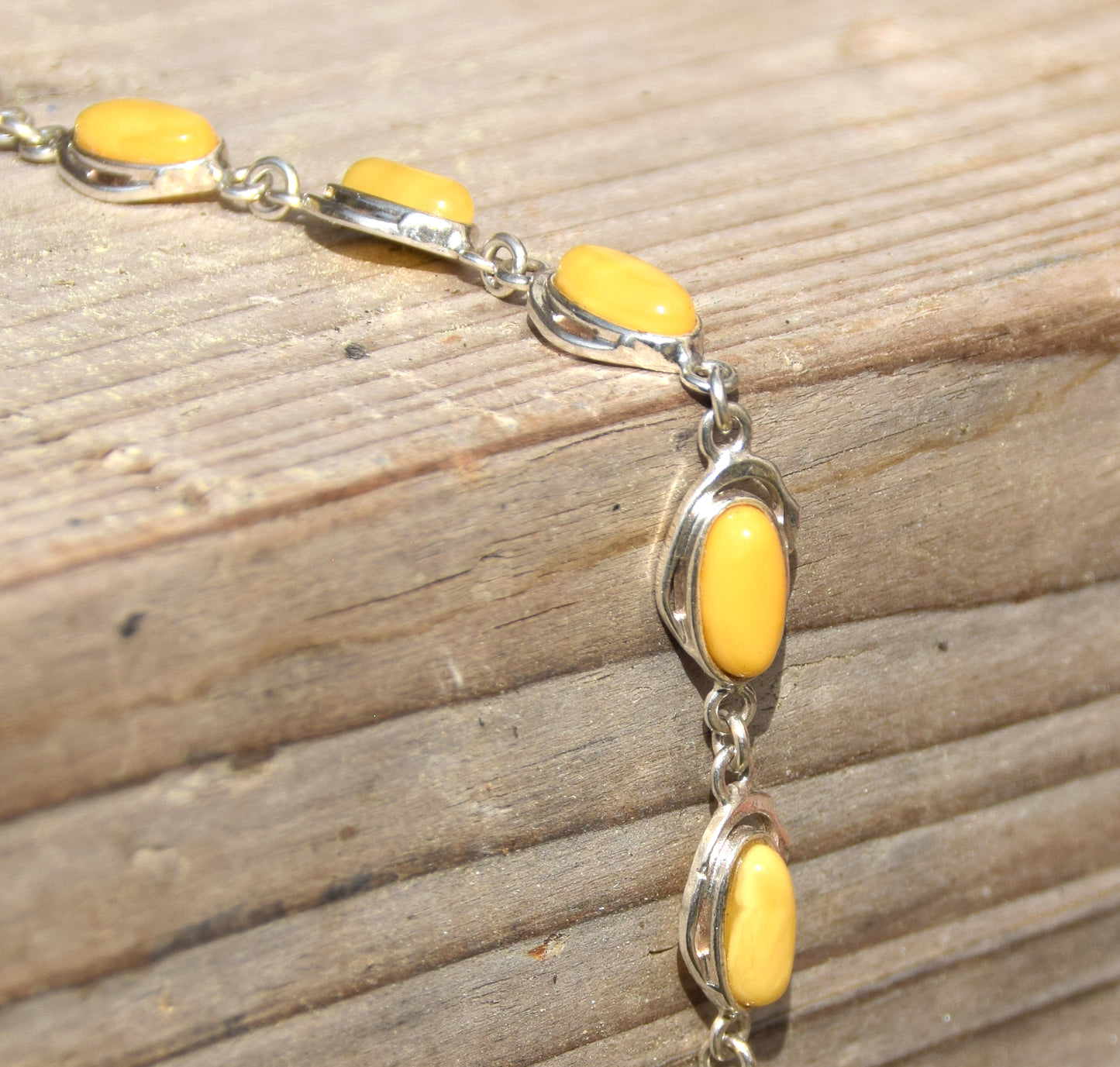 Elegante bracciale creato con Ambra naturale imperiale e Argento 925, MJ Baltica, BB057