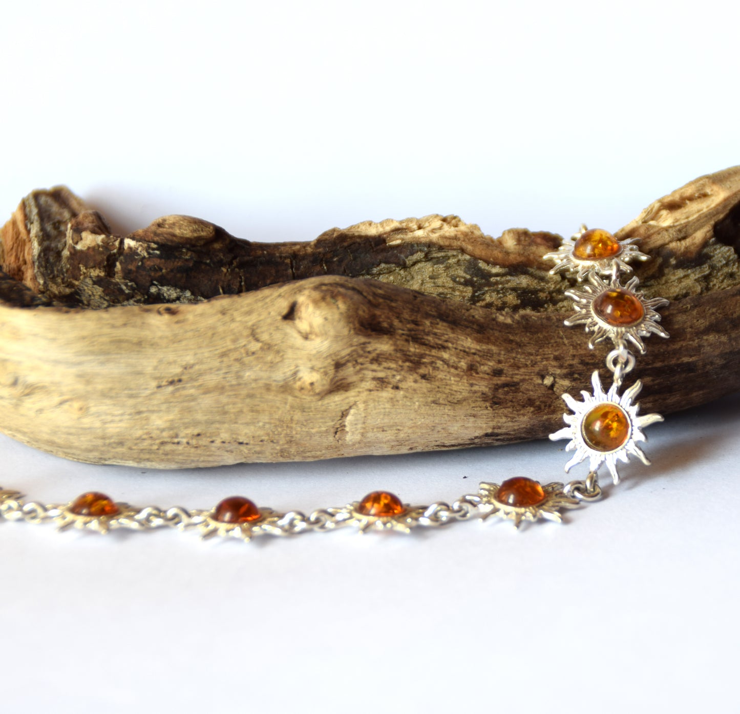 MJ Baltica, bracelet, natural Baltic amber, 925 silver, bright, elegant, handcrafted, cognac, suns, BB058