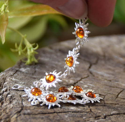 Bracciale con i soli splendente di luce creato con Ambra naturale color cognac e Argento 925, MJ Baltica, BB058