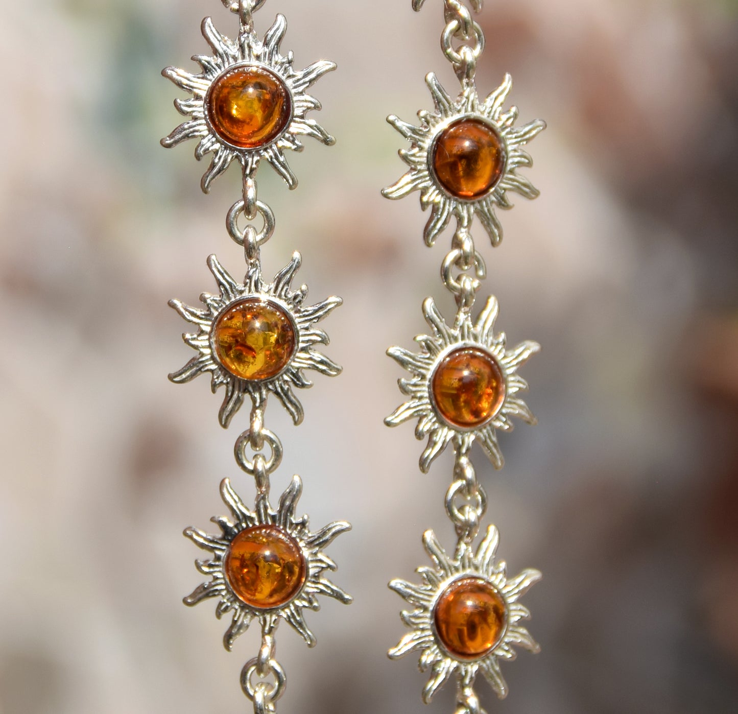 Bracciale con i soli splendente di luce creato con Ambra naturale color cognac e Argento 925, MJ Baltica, BB058