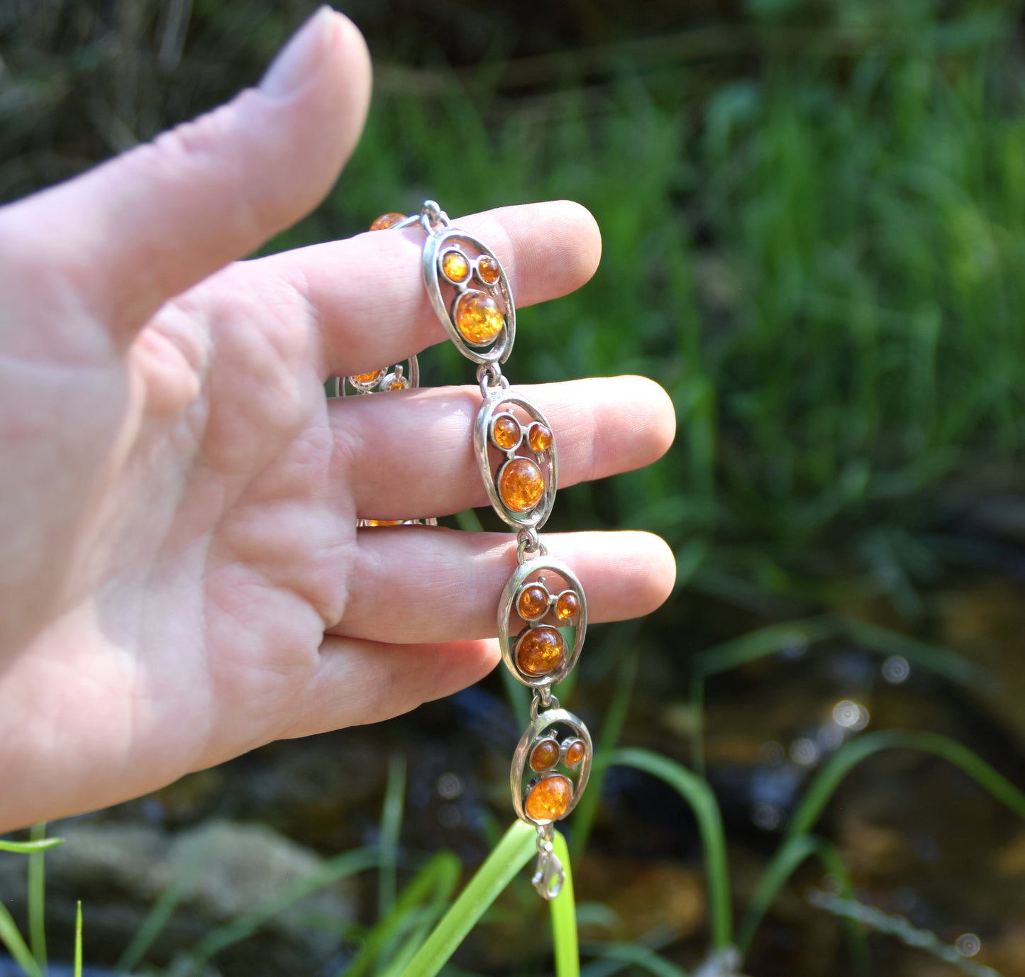 MJ Baltica, bracelet, natural Baltic amber, 925 silver, bright, elegant, handcrafted, cognac, flowers, BB061