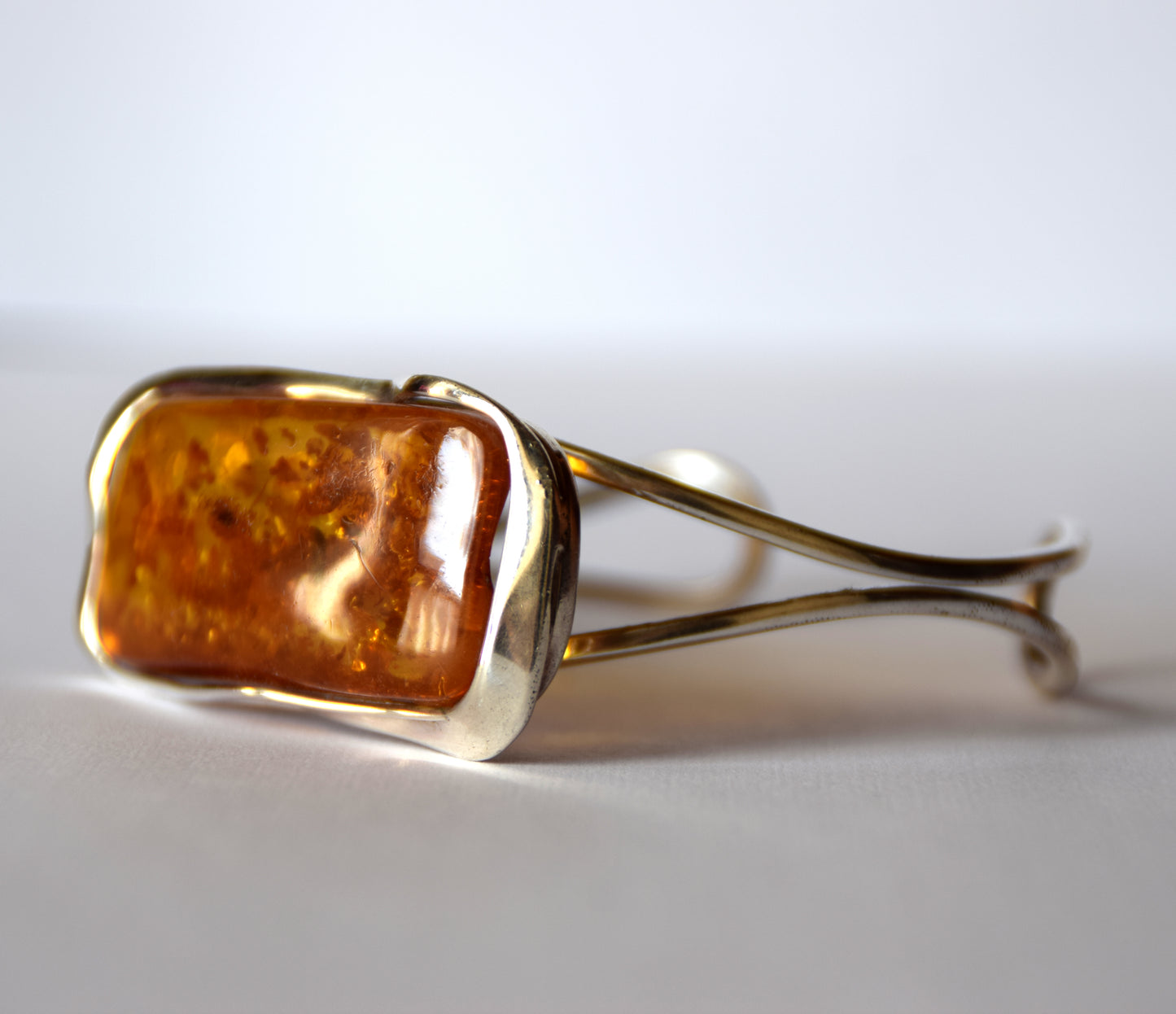 MJ Baltica, bracelet, natural Baltic amber, 925 silver, adjustable, elegant, beautiful, unique, BB074