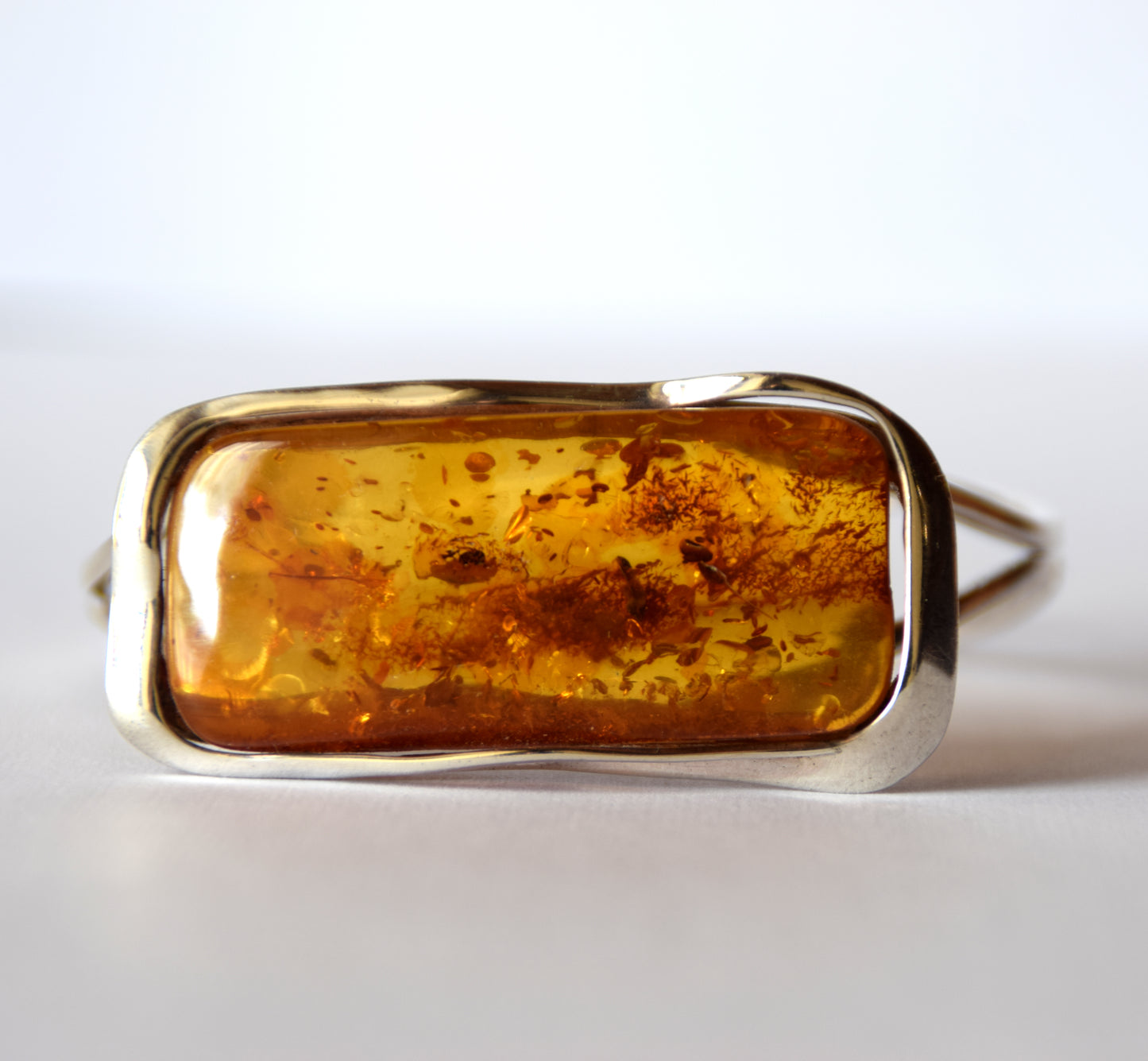 MJ Baltica, bracelet, natural Baltic amber, 925 silver, adjustable, elegant, beautiful, unique, BB074