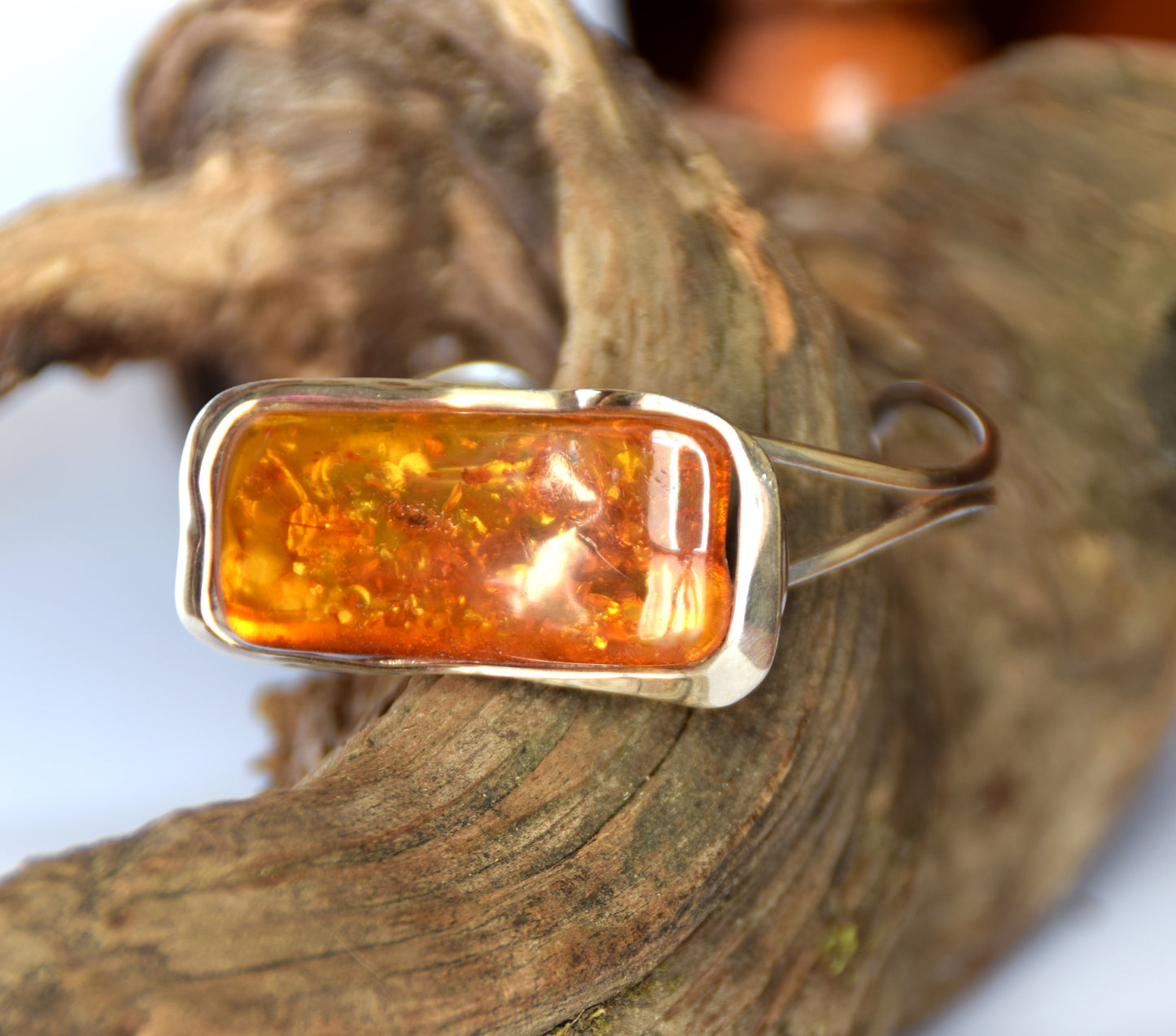 MJ Baltica, bracelet, natural Baltic amber, 925 silver, adjustable, elegant, beautiful, unique, BB074