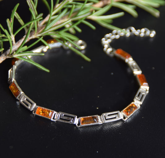 MJ Baltica, unisex bracelet, natural Baltic Amber, 925 Silver, linear, elegant BB010