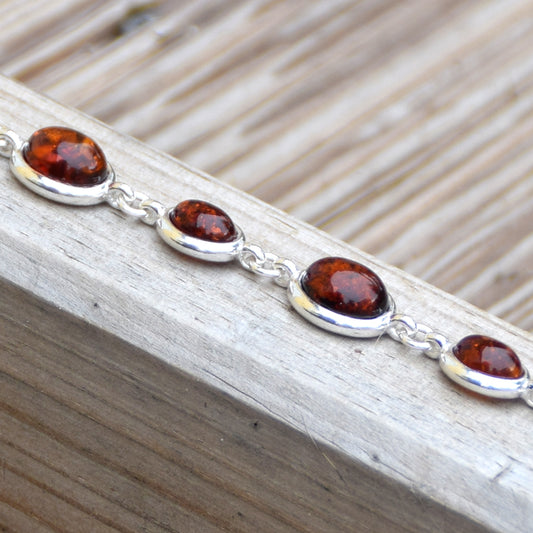 MJ Baltica, bracciale, Ambra naturale Baltica, Argento 925, luminoso, elegante, artigianale, cognac, BB093