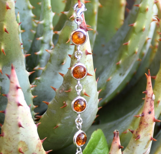 MJ Baltica, bracciale, Ambra naturale Baltica, Argento 925, luminoso, elegante, artigianale, cognac, BB099