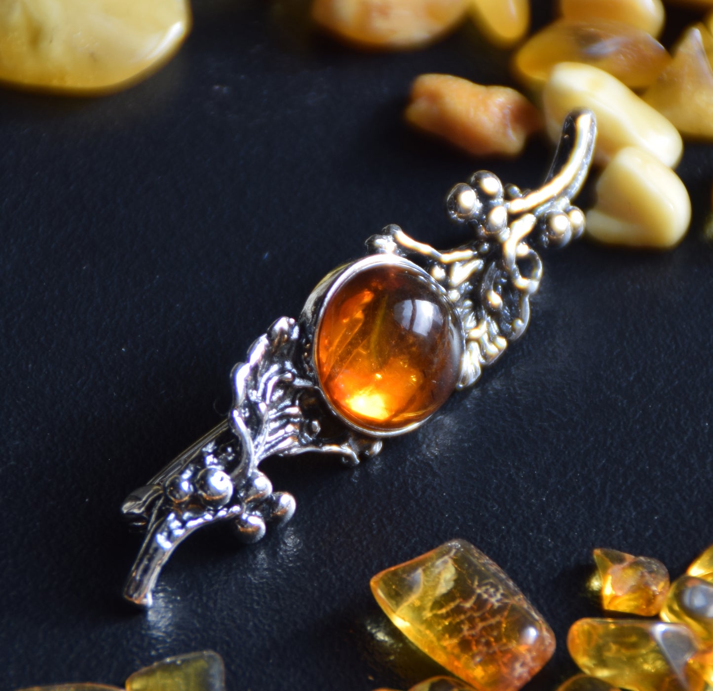 Vintage brooch with floral design created with natural cognac-colored Amber and 925 Silver, MJ Baltica, BBR016