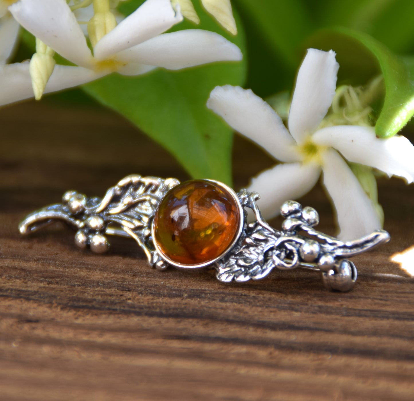 Vintage brooch with floral design created with natural cognac-colored Amber and 925 Silver, MJ Baltica, BBR016