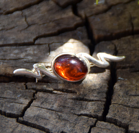 Bright brooch made with dark brown natural Amber and 925 Silver, MJ Baltica, BBR047