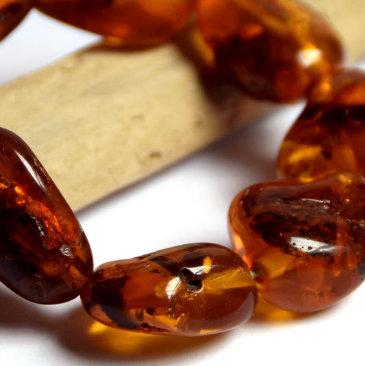 MJ Baltica, bracelet, natural Baltic Amber, handcrafted, unique, healing, protective, anti-inflammatory BBS015