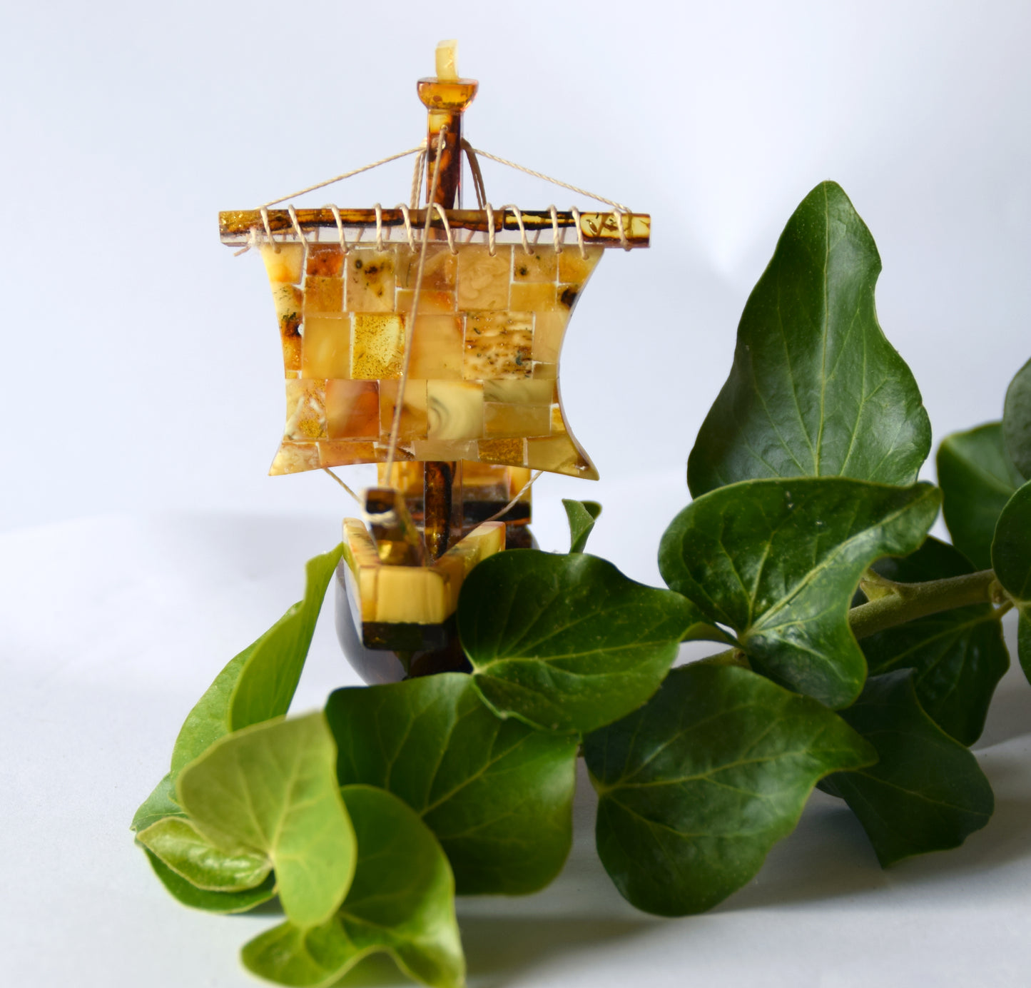 MJ Baltica, figurine, figure, natural Baltic Amber, handcrafted, sailing ship, ship, boat, unique, perfect, fine, delicate, sailing, handmade, BF025