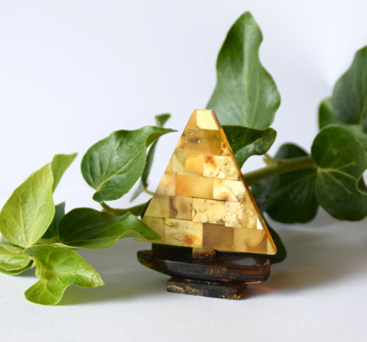 MJ Baltica, statuetta, figura, Ambra naturale baltica, artigianale, nave, barca, delicata, vela, fatta a mano, BF026