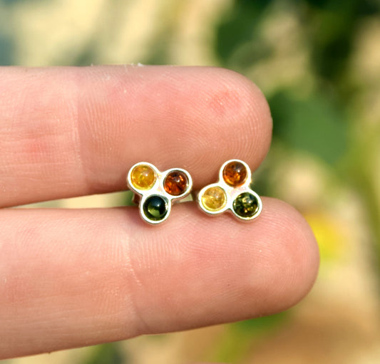 MJ Baltica, stud earrings, Natural amber, 925 silver, BK010