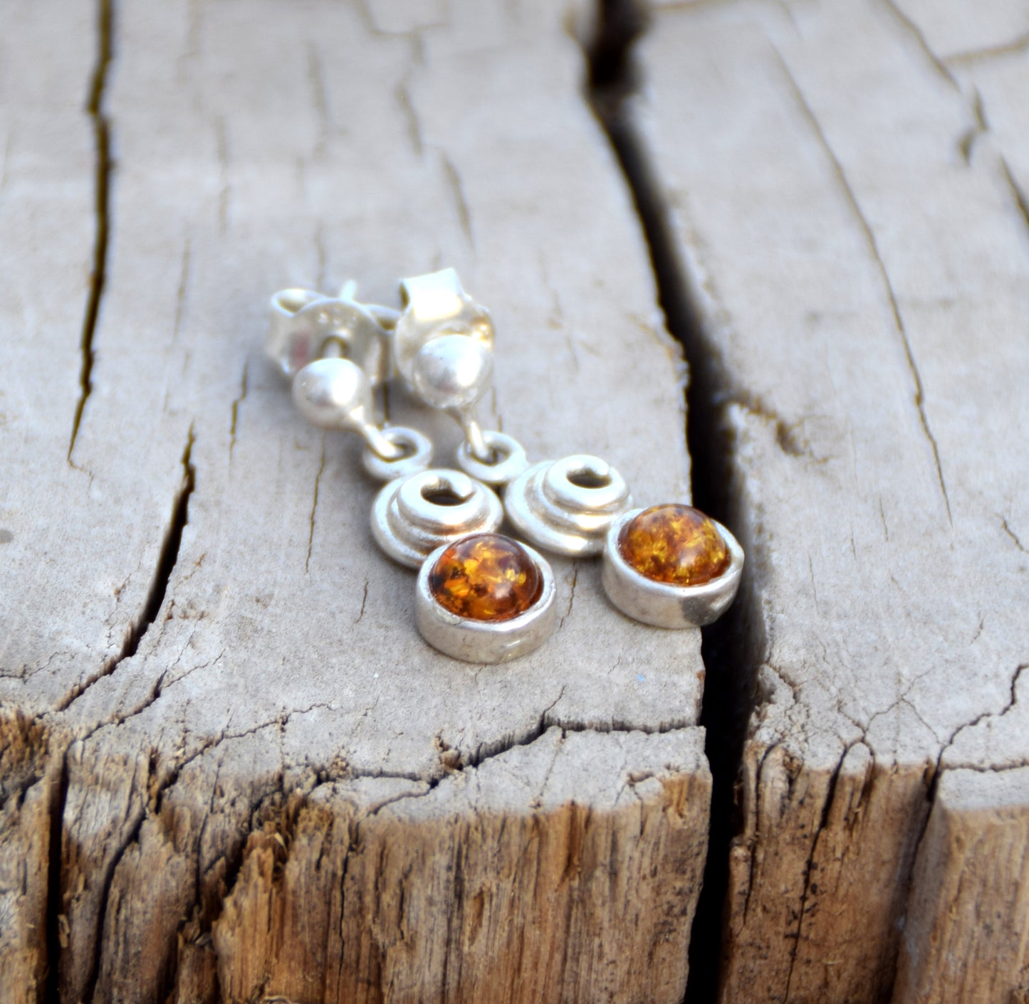 MJ Baltica, earrings, natural Baltic amber, 925 silver, handcrafted, spiral, BK017