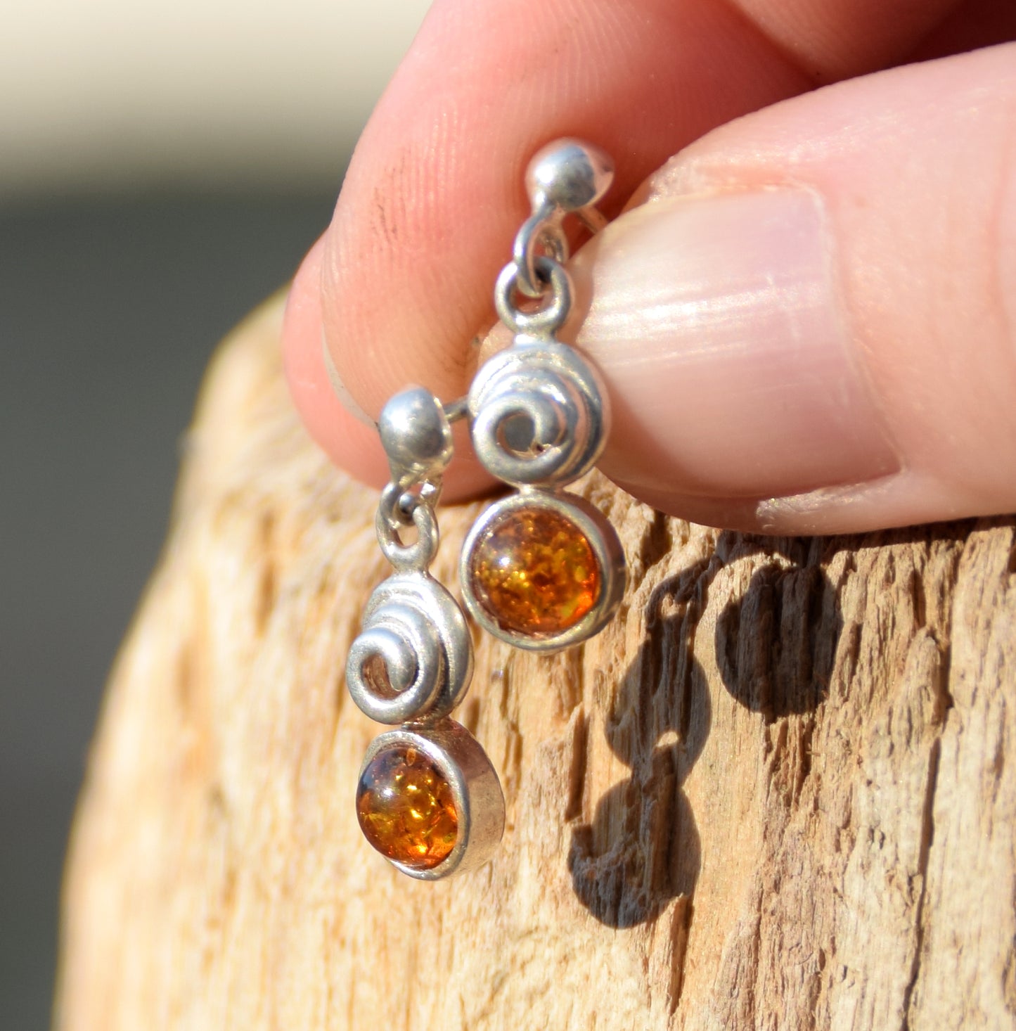 MJ Baltica, earrings, natural Baltic amber, 925 silver, handcrafted, spiral, BK017