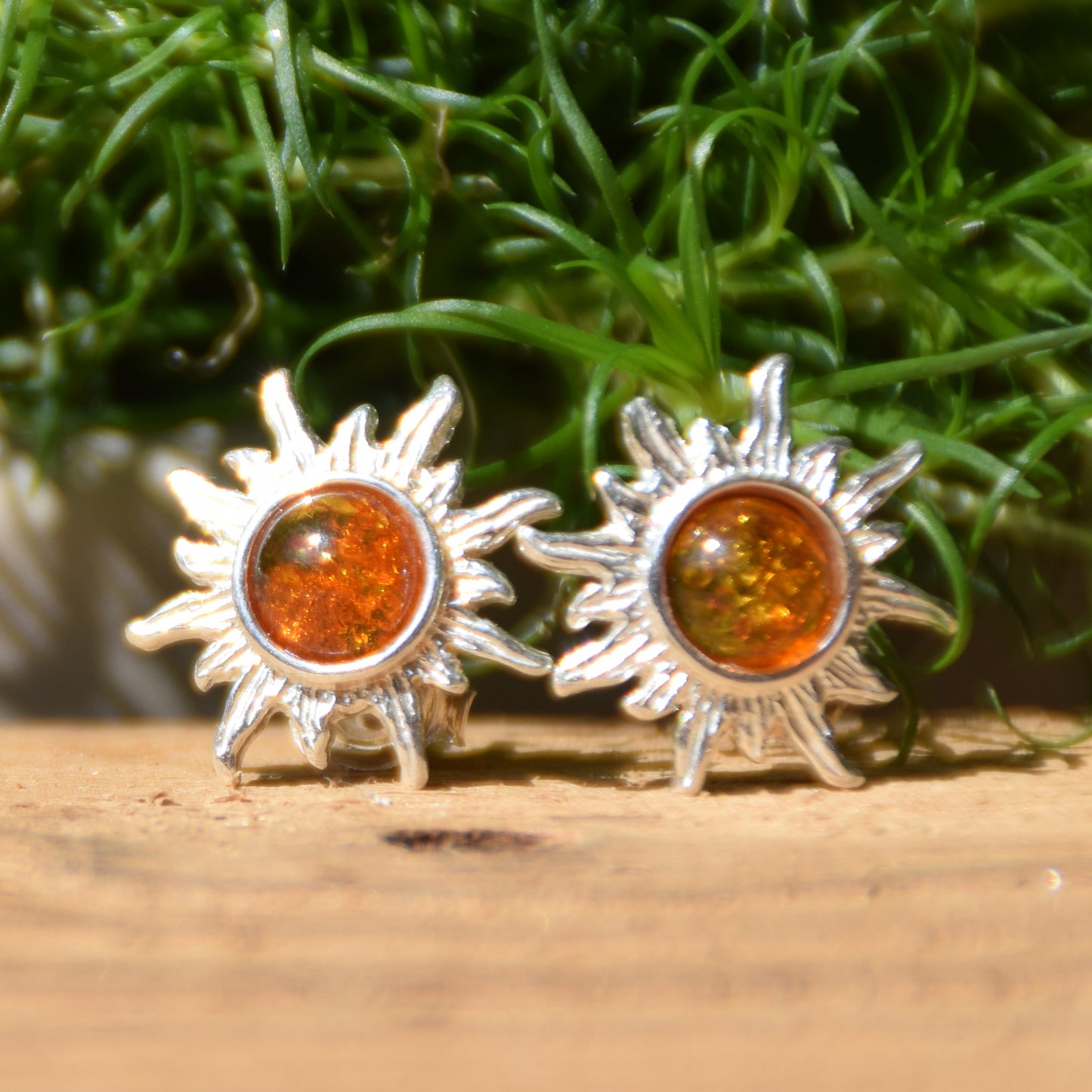 Sun-shaped stud earrings with natural Cognac Amber and 925 Silver, MJ Baltica, BK028