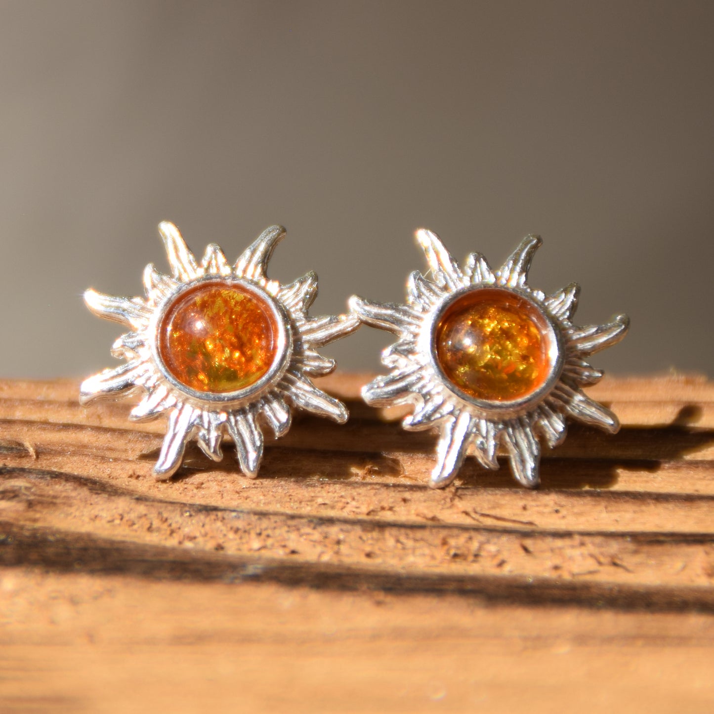 Sun-shaped stud earrings with natural Cognac Amber and 925 Silver, MJ Baltica, BK028