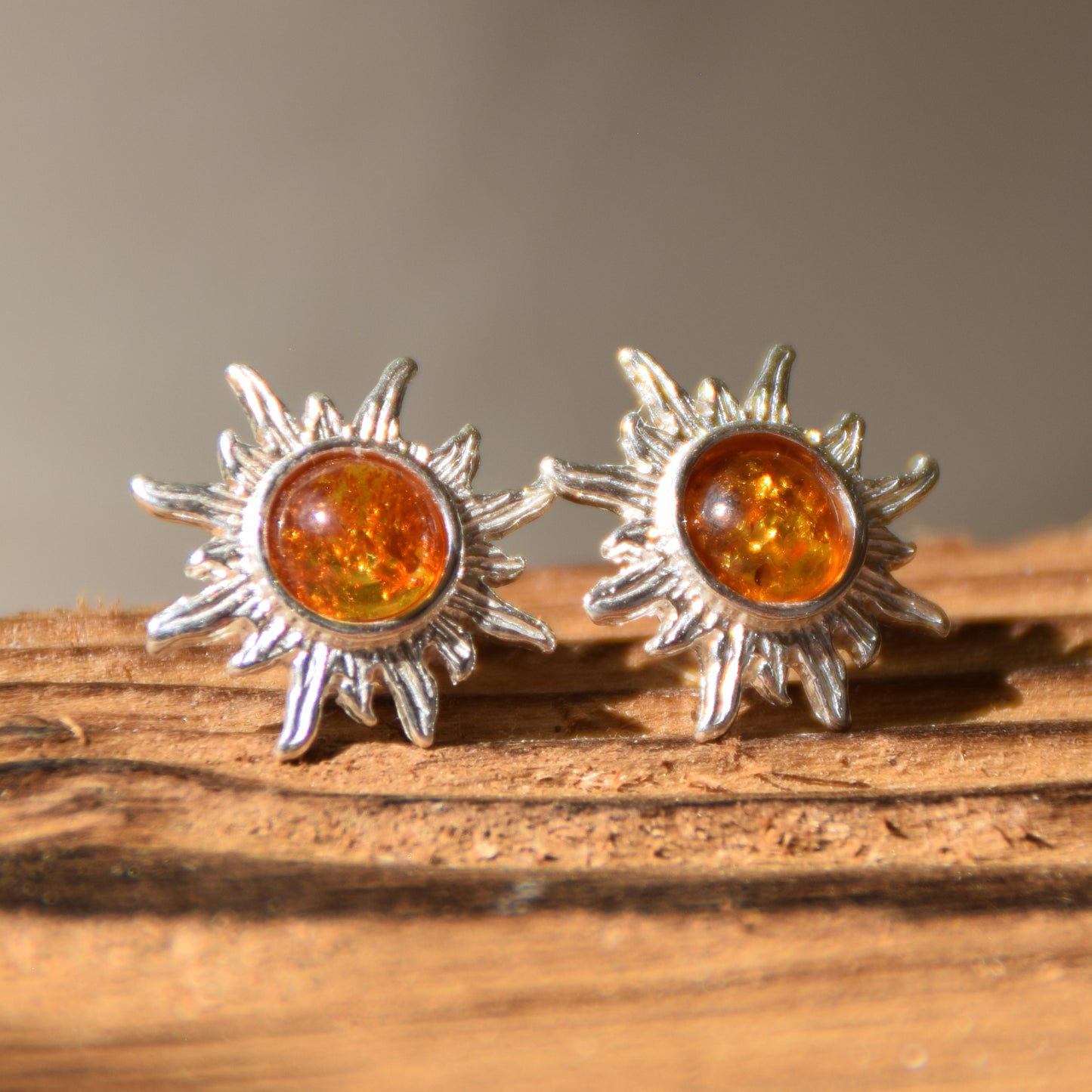 Sun-shaped stud earrings with natural Cognac Amber and 925 Silver, MJ Baltica, BK028