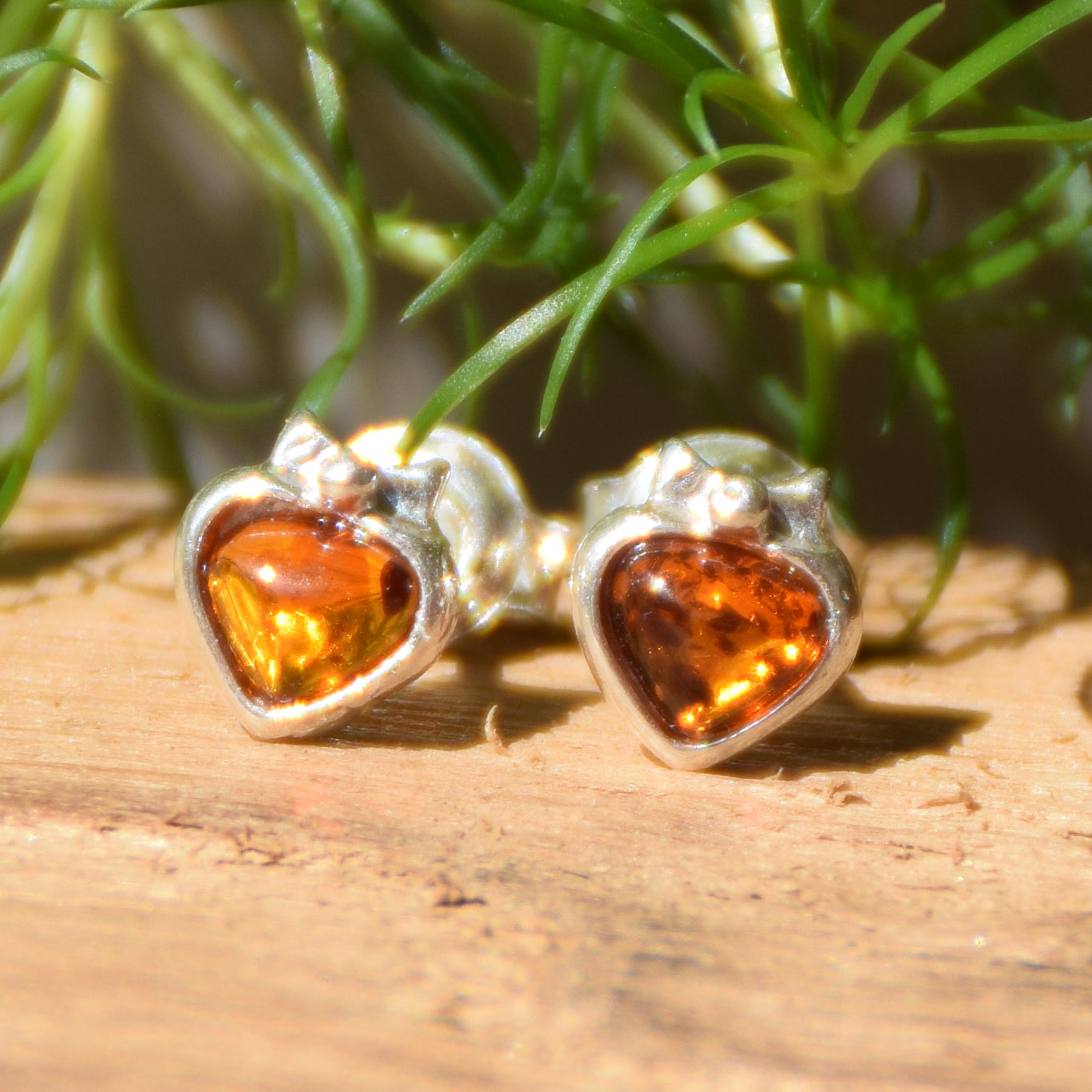 Romantic stud earrings in heart shape with natural cognac Amber and 925 Sterling Silver, MJ Baltica, BK036