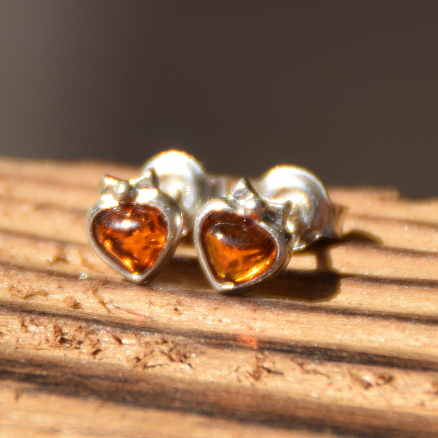 Romantic stud earrings in heart shape with natural cognac Amber and 925 Sterling Silver, MJ Baltica, BK036
