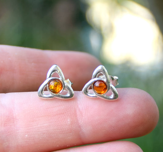 MJ Baltica, earrings, natural Baltic amber, 925 silver, celtic BK038