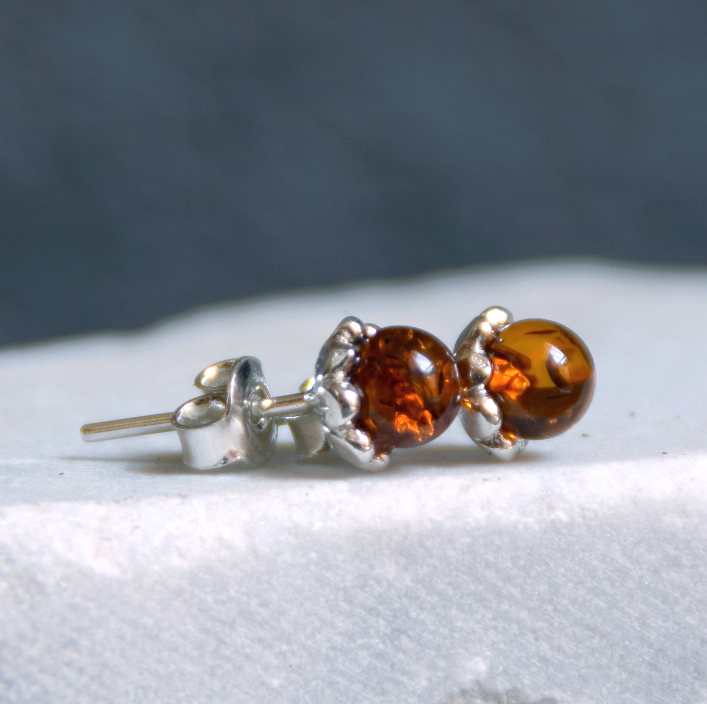 MJ Baltica, earrings, natural Baltic amber, 925 silver, sphere, flower, BK041